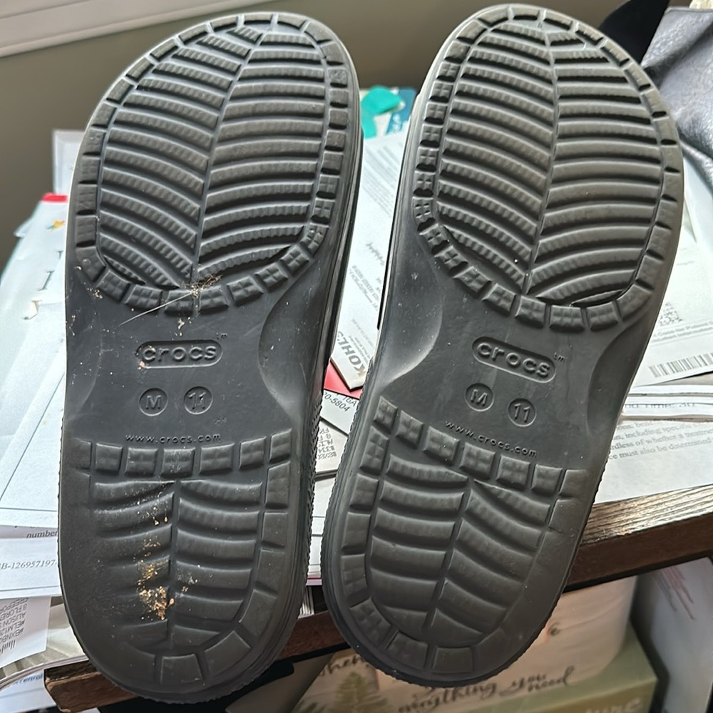 Iconic Crocs Comfort Slides Mens Size 11 - Picture 3 of 3